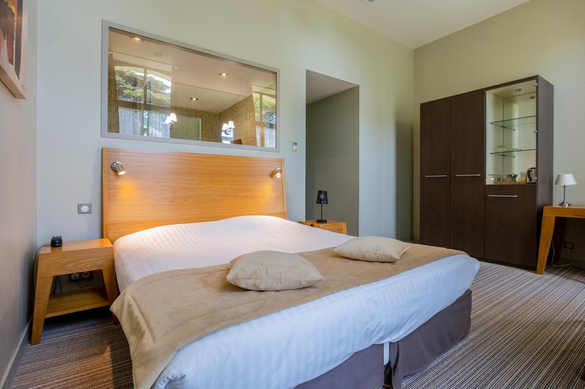 לאגור Hotel Et Spa Du Chateau חדר תמונה